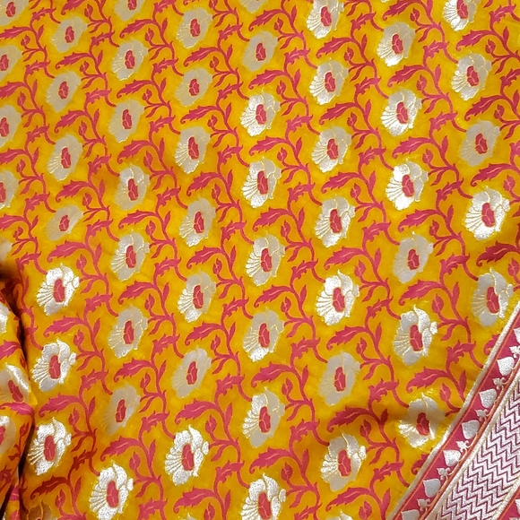 Georgette banarasi Mustard yellow saree - Picture 8 of 10